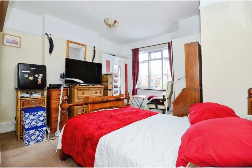 Harrow, Middlesex, HA1 3BS - Online Auctions