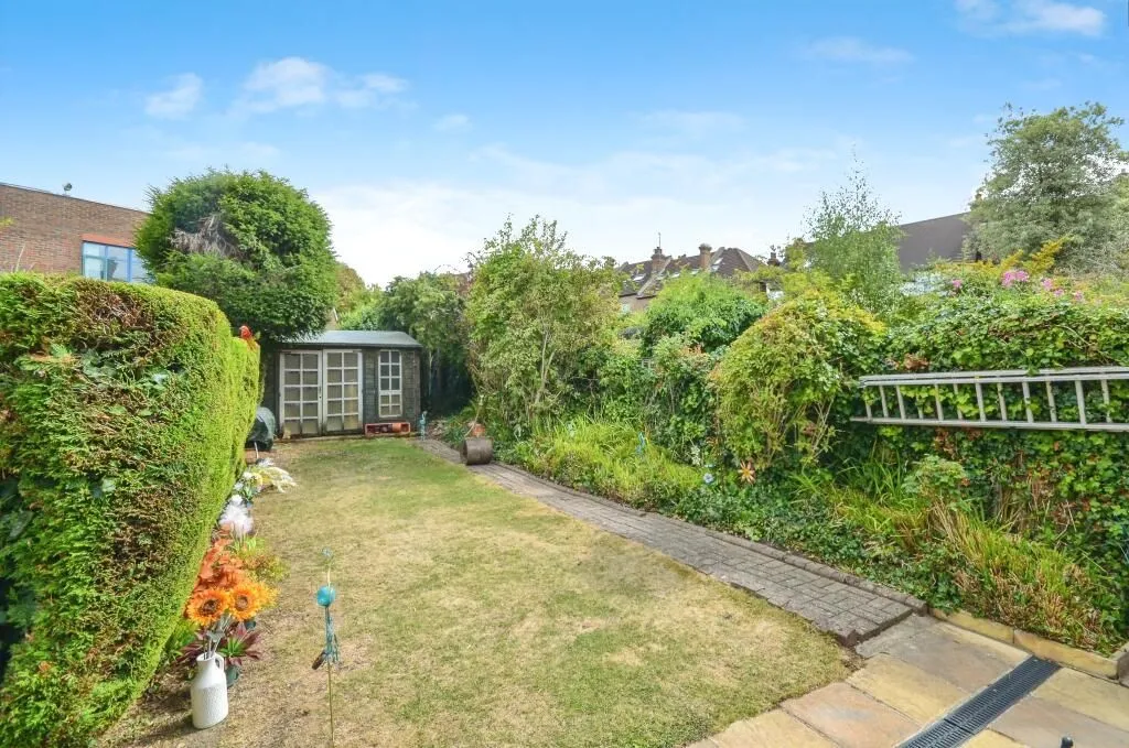 Harrow, Middlesex, HA1 3BS - Online Auctions