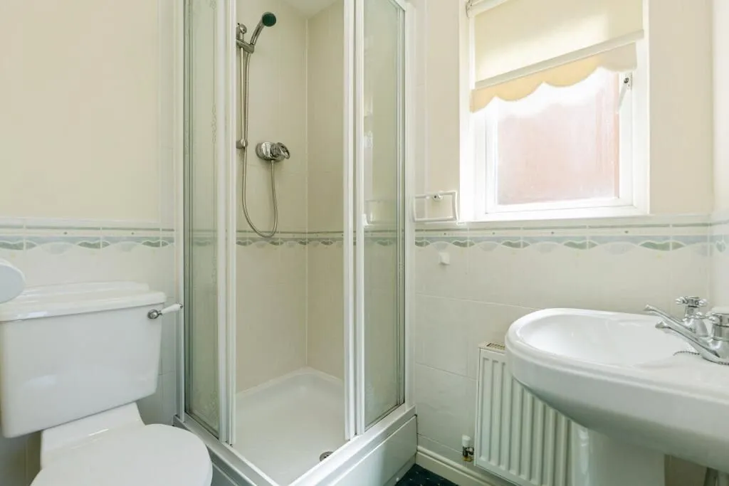 Hindley, Wigan, Lancashire, WN2 3NP - Online Auctions