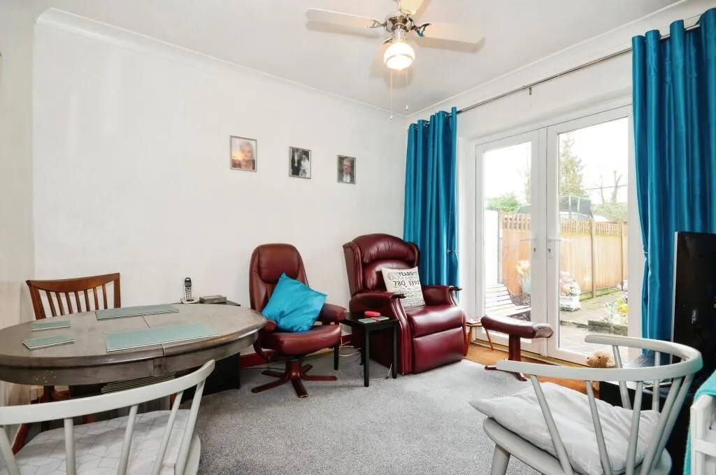Borehamwood, Hertfordshire, WD6 1NL - Online Auctions