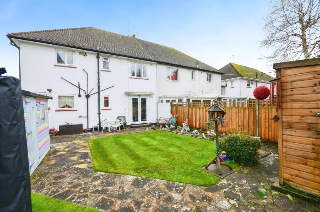 Borehamwood, Hertfordshire, WD6 1NL - Online Auctions