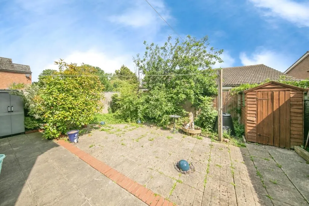 Colchester, Essex, CO4 3JF - Online Auctions