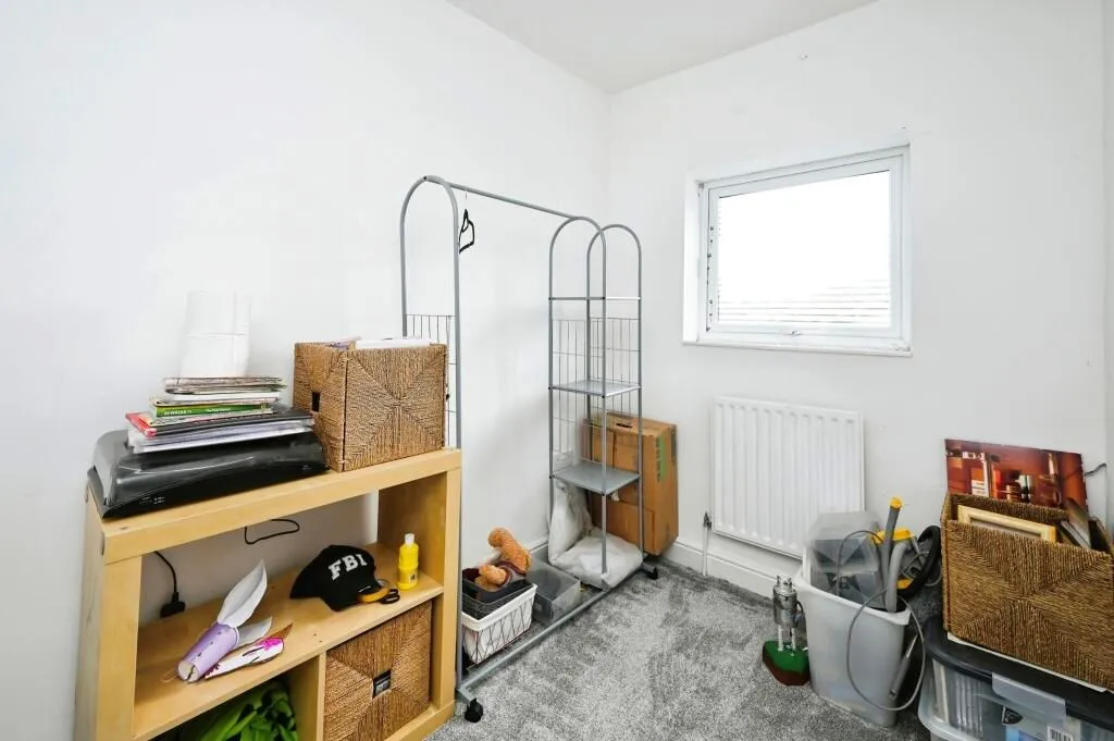 Mansfield Woodhouse, Nottinghamshire, NG19 8ED - Online Auctions