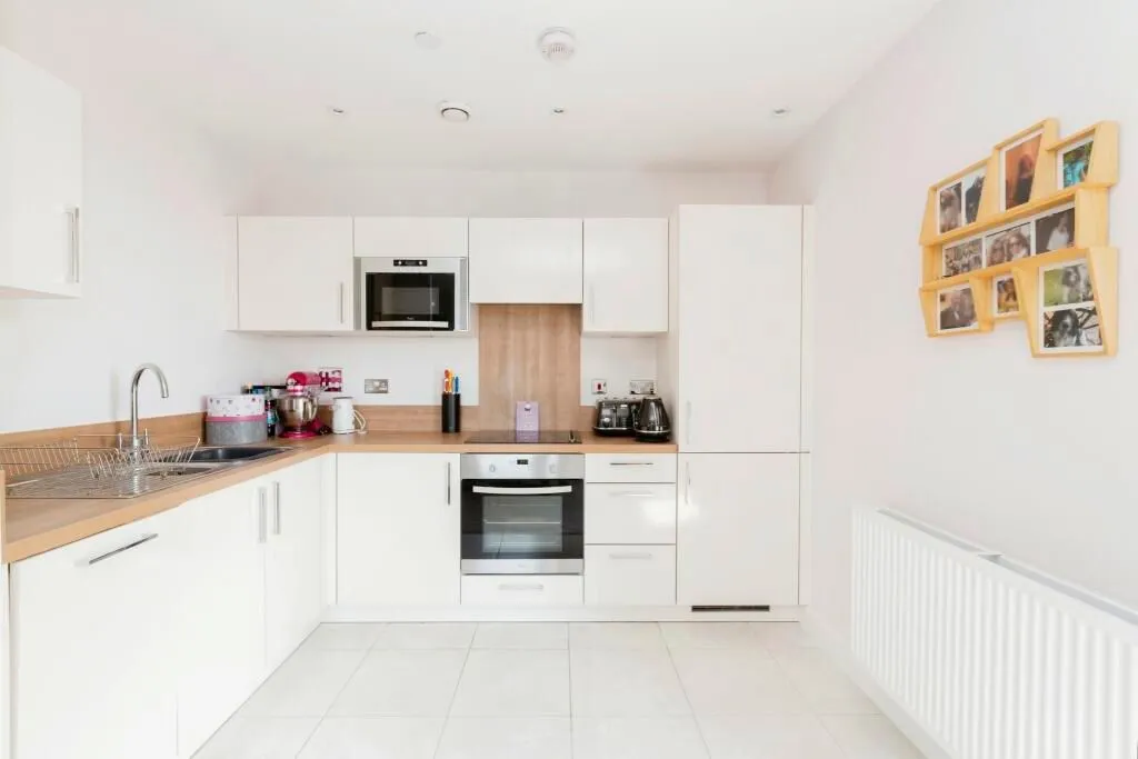 Connaught Heights, 2 Agnes George Walk, London, E16 2FP - Online Auctions