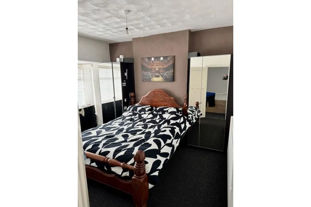 St. Helens, Merseyside, WA11 7BU - Online Auctions