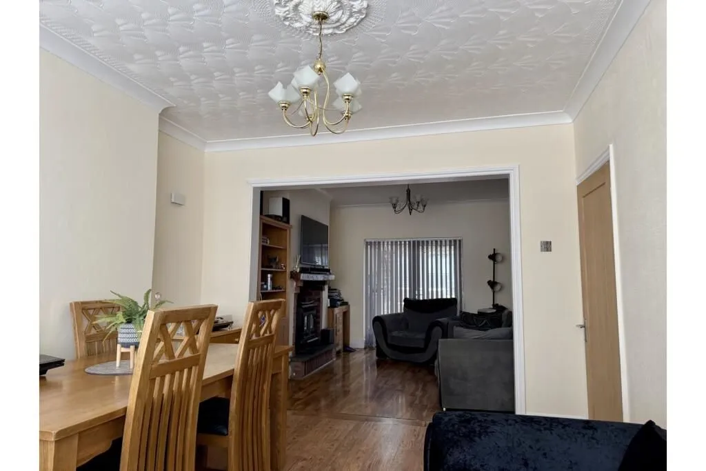 St. Helens, Merseyside, WA11 7BU - Online Auctions