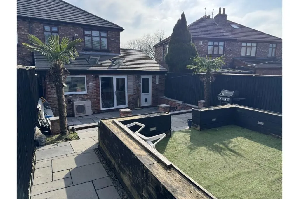 St. Helens, Merseyside, WA11 7BU - Online Auctions