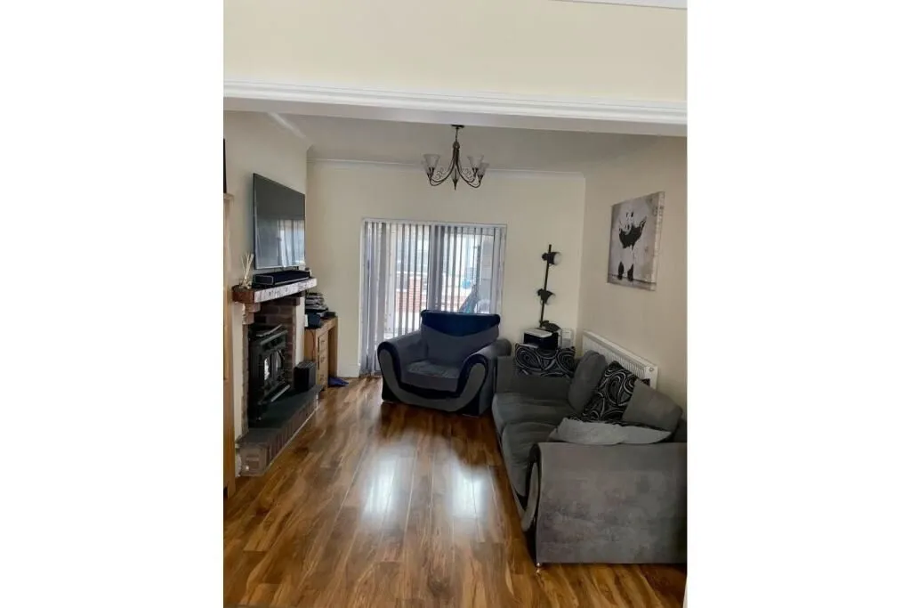 St. Helens, Merseyside, WA11 7BU - Online Auctions