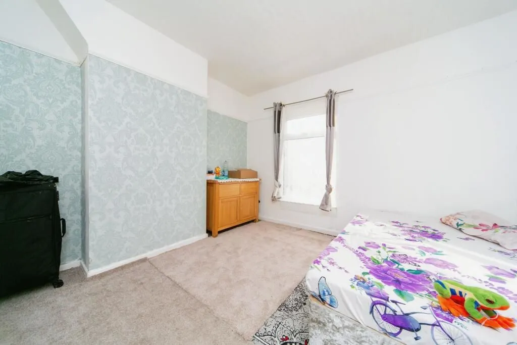 Liverpool, Merseyside, L6 6BX - Online Auctions