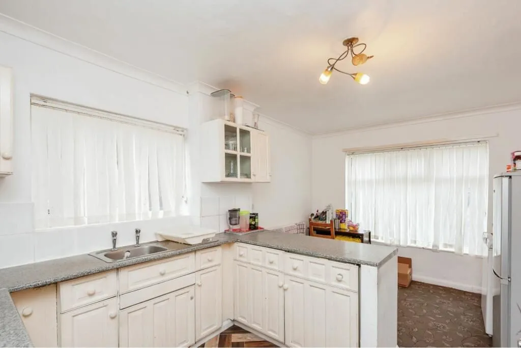 Bradford, West Yorkshire, BD4 9BH - Online Auctions