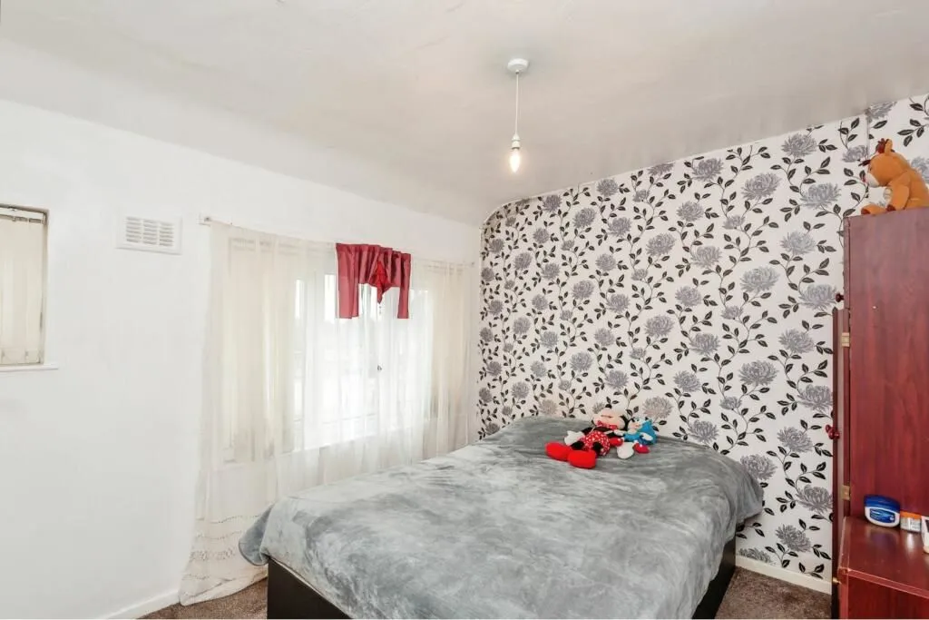 Bradford, West Yorkshire, BD4 9BH - Online Auctions
