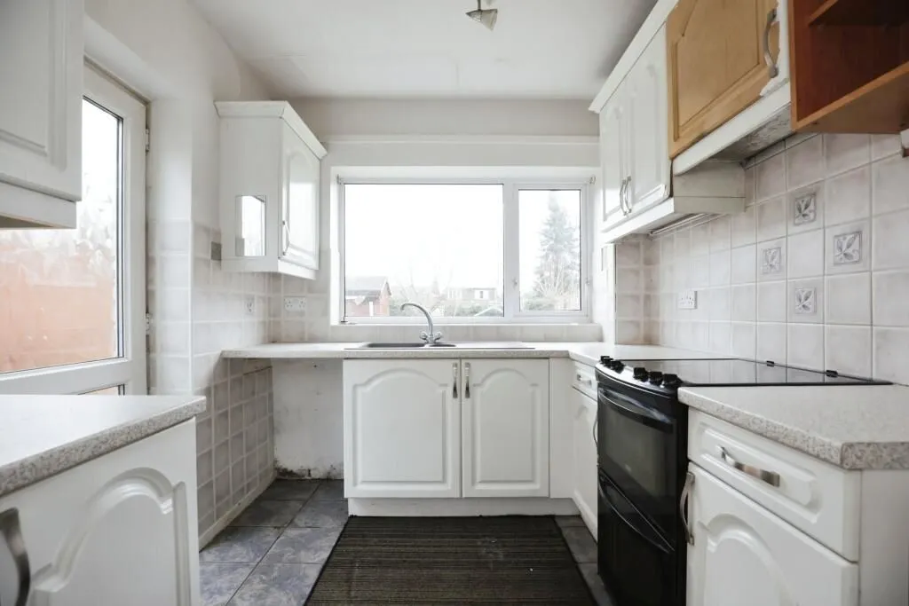 Rugby, Warwickshire, CV21 4NQ - Online Auctions