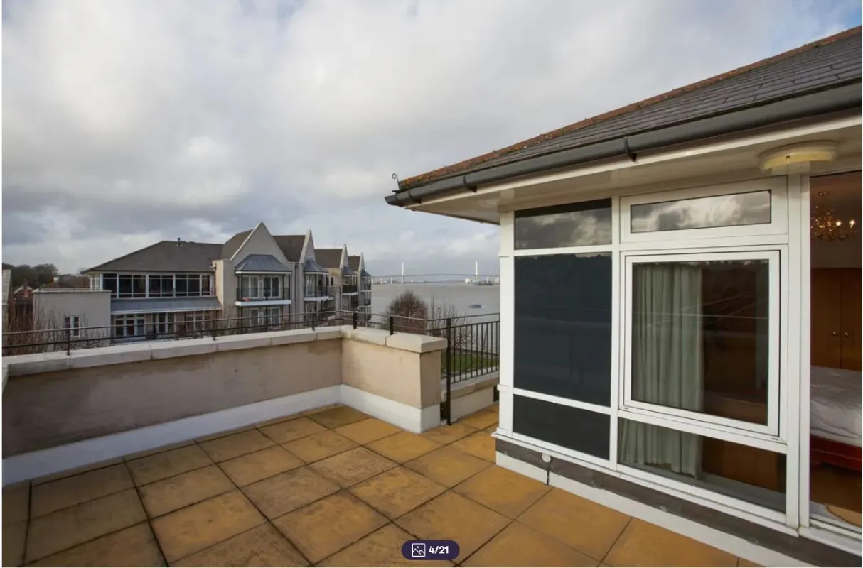 Greenhithe, Kent, DA9 9GU - Online Auctions