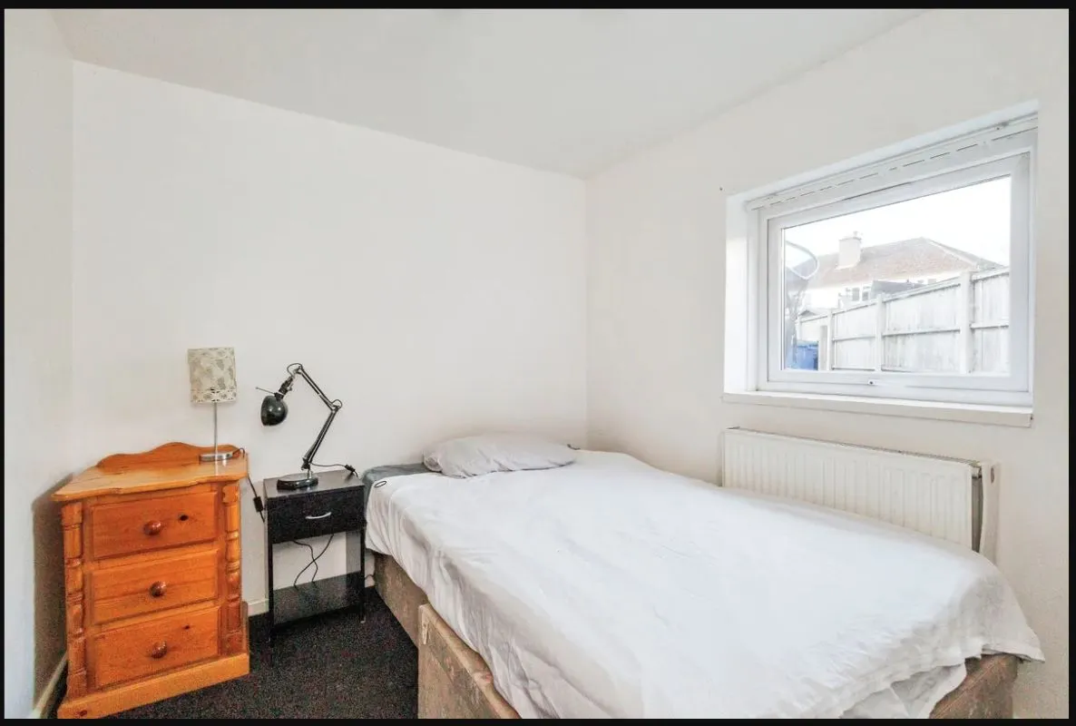 Failsworth, Manchester, Lancashire, M35 0LB - Online Auctions