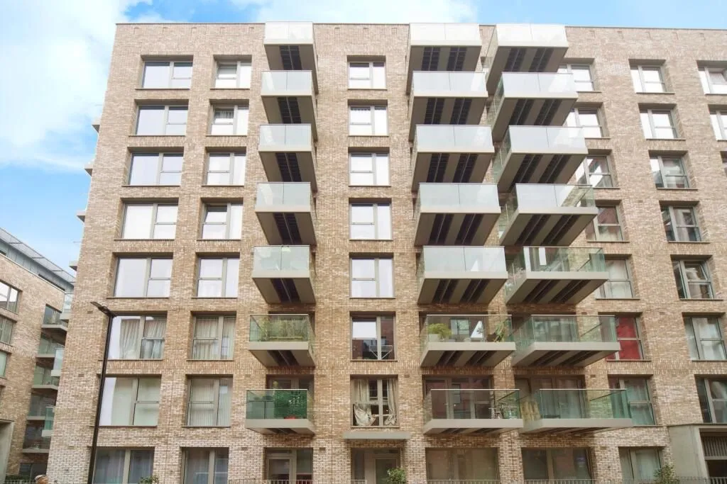 Chamberlain Court, 15 Ironworks Way, London, E13 9GF - Online Auctions
