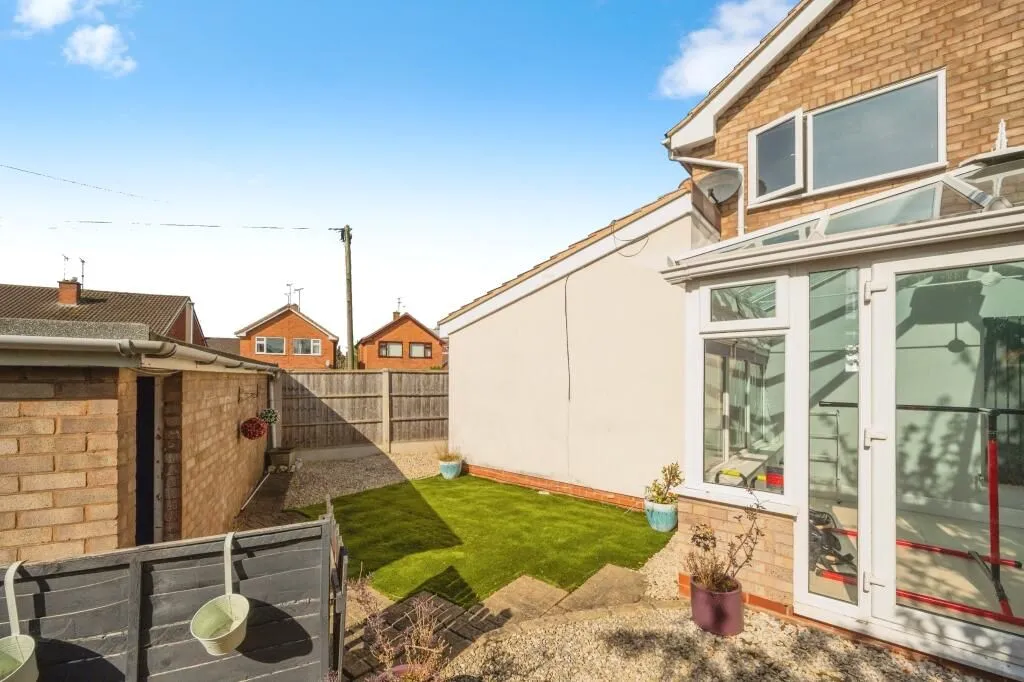Kidderminster, Worcestershire, DY10 2ST - Online Auctions