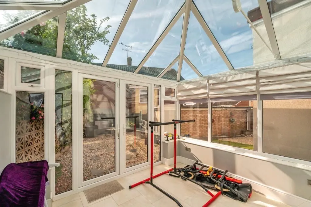 Kidderminster, Worcestershire, DY10 2ST - Online Auctions