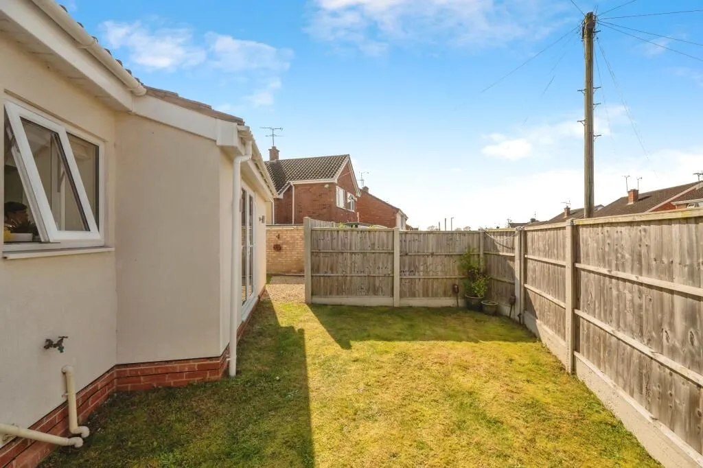 Kidderminster, Worcestershire, DY10 2ST - Online Auctions