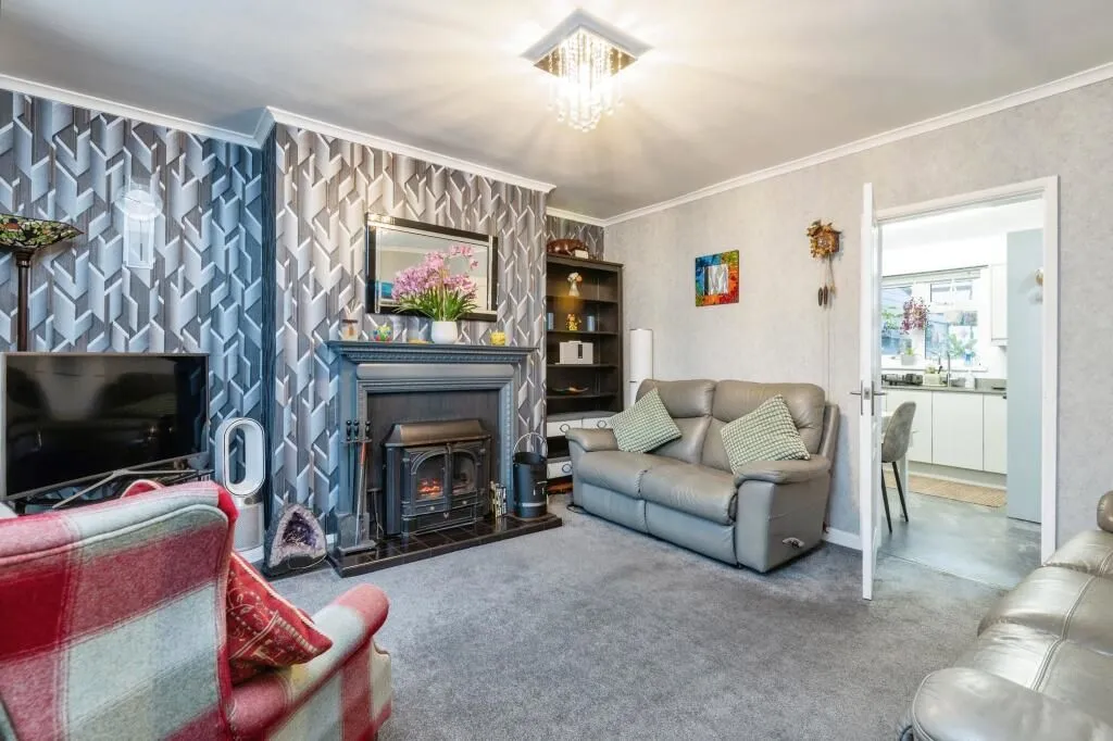 Horbury, Wakefield, West Yorkshire, WF4 5JS - Online Auctions