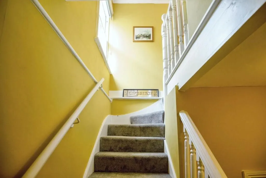 4 Maberley Road, London, SE19 2JB - Online Auctions