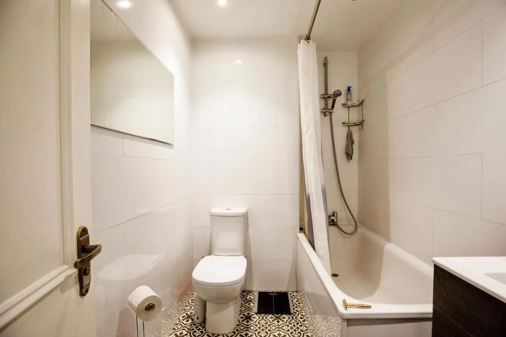 4 Maberley Road, London, SE19 2JB - Online Auctions