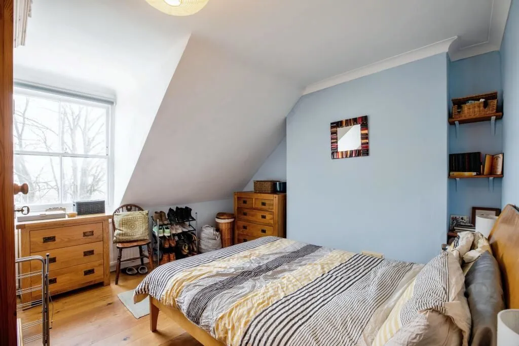 4 Maberley Road, London, SE19 2JB - Online Auctions