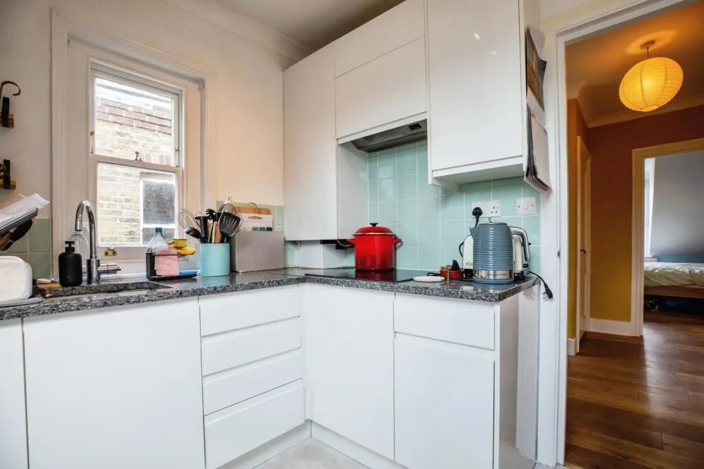 4 Maberley Road, London, SE19 2JB - Online Auctions