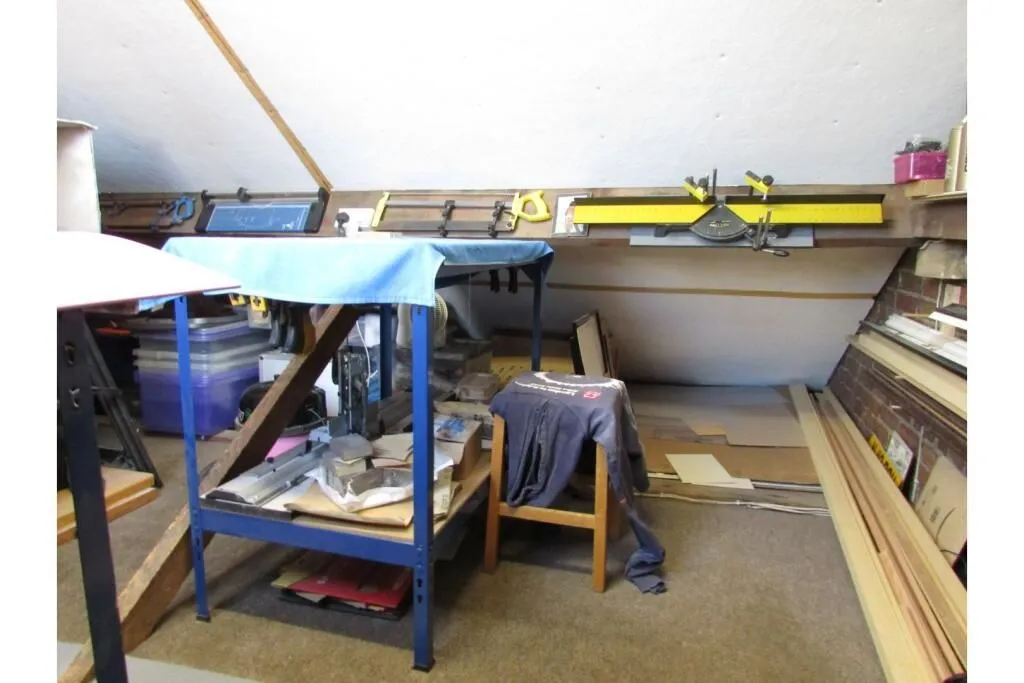 Littlehampton, West Sussex, BN17 7AL - Online Auctions