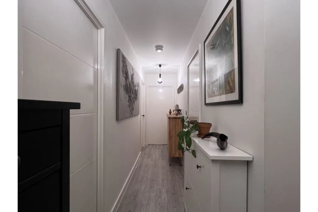 Adele Court, 3 Rowland Road, London, N17 7EW - Online Auctions