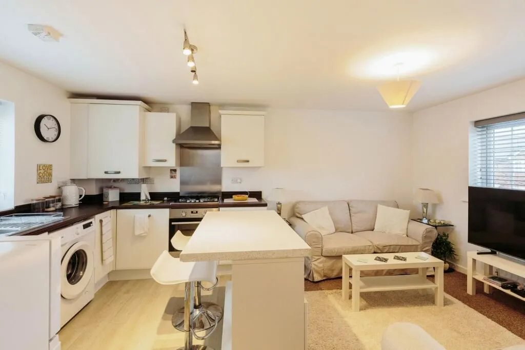 Wesham, Preston, Lancashire, PR4 3FG - Online Auctions