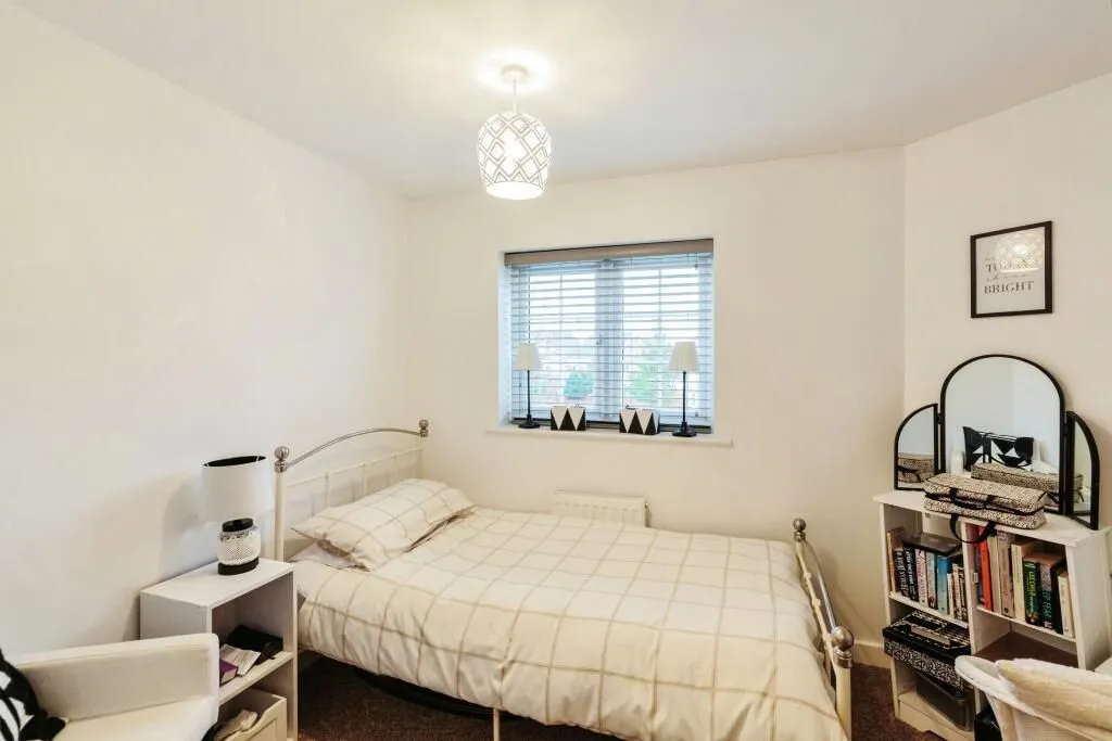 Wesham, Preston, Lancashire, PR4 3FG - Online Auctions