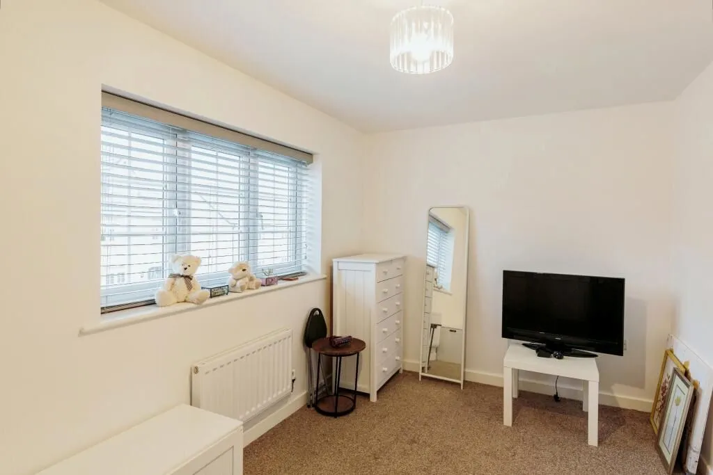 Wesham, Preston, Lancashire, PR4 3FG - Online Auctions