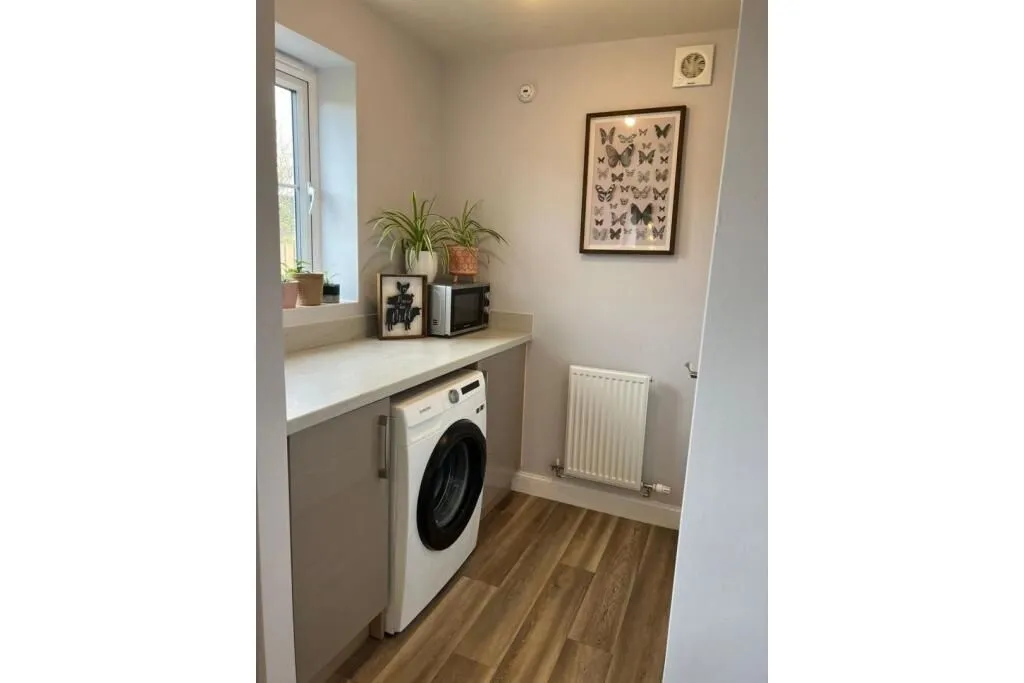 Barugh Green, Barnsley, South Yorkshire, S75 1FT - Online Auctions