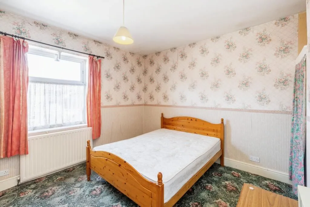 Newton-le-Willows, Merseyside, WA12 9NW - Online Auctions