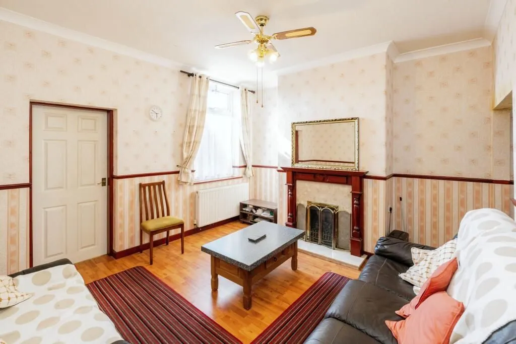 Newton-le-Willows, Merseyside, WA12 9NW - Online Auctions