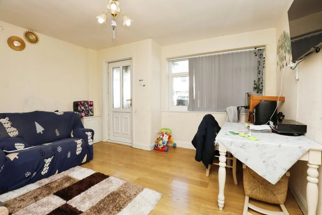 Liverpool, Merseyside, L21 4NN - Online Auctions