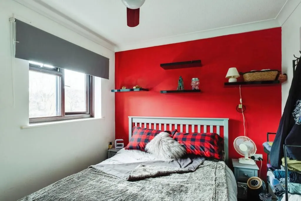 Lymington, Hampshire, SO41 8YH - Online Auctions