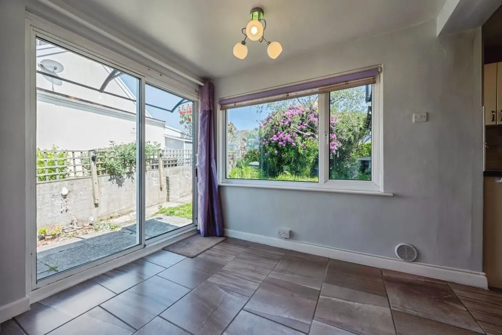 St. Austell, Cornwall, PL25 3DF - Online Auctions