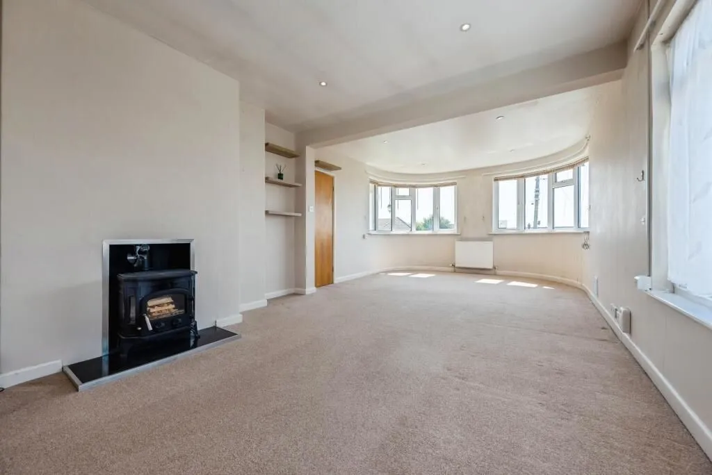 St. Austell, Cornwall, PL25 3DF - Online Auctions