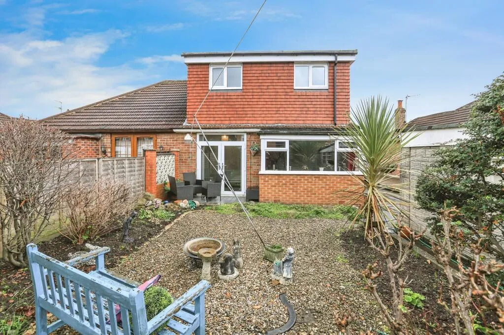 Leeds, West Yorkshire, LS15 8RP - Online Auctions