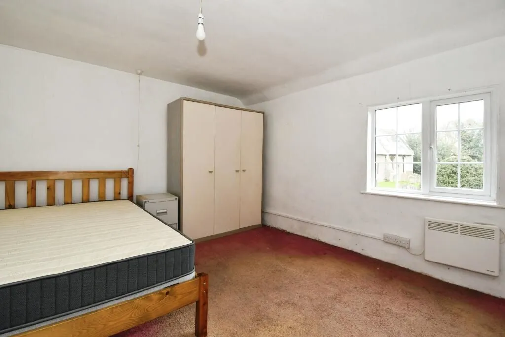 High Street, Girton, Newark, Nottinghamshire, NG23 7JA - Online Auctions