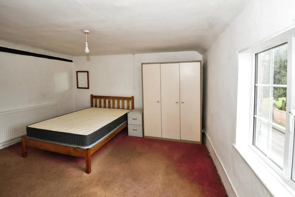 High Street, Girton, Newark, Nottinghamshire, NG23 7JA - Online Auctions