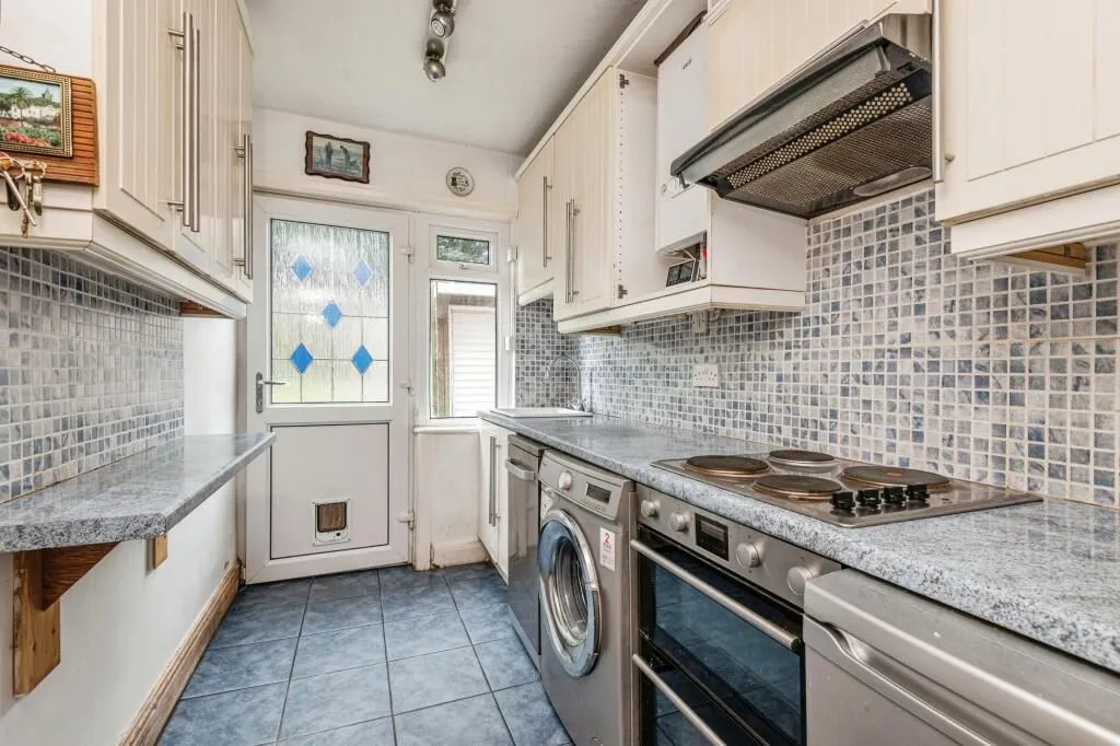 Leeds, West Yorkshire, LS4 2SU - Online Auctions
