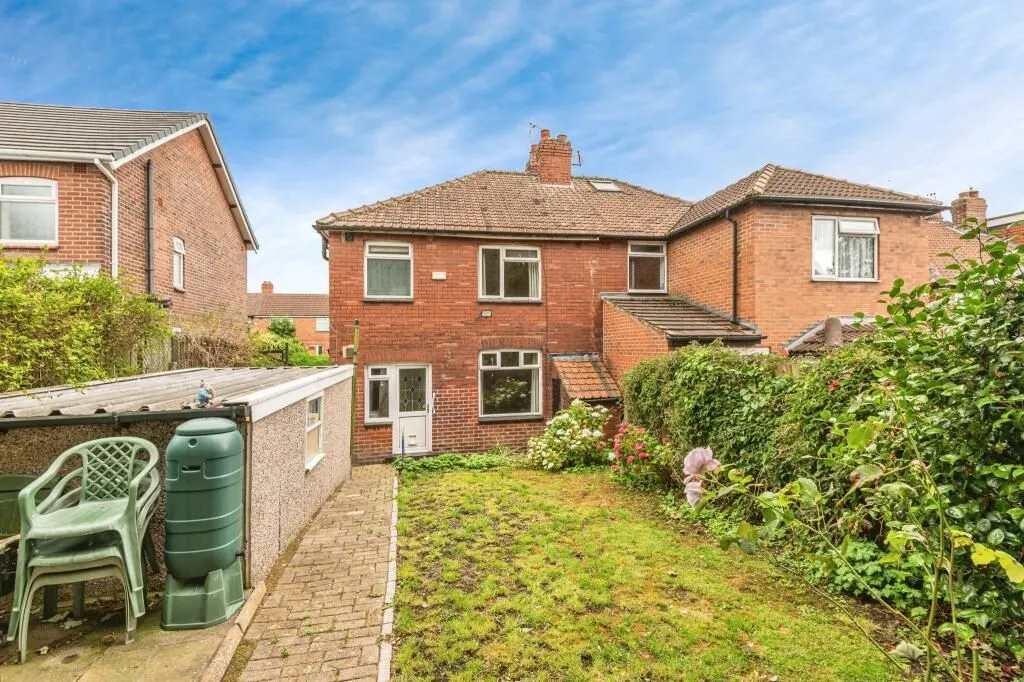 Leeds, West Yorkshire, LS4 2SU - Online Auctions