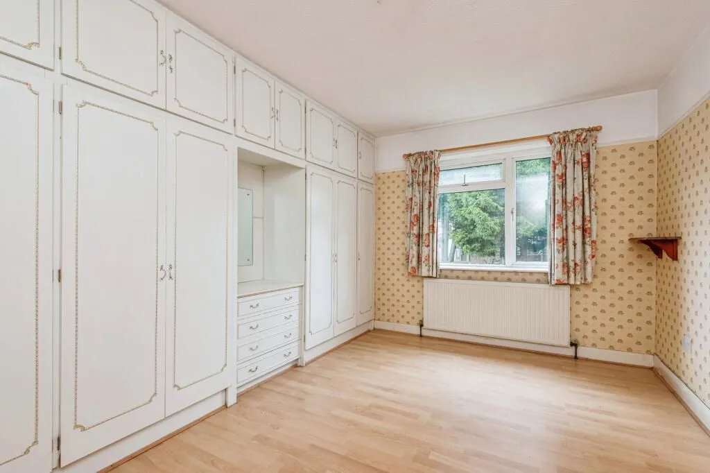Leeds, West Yorkshire, LS4 2SU - Online Auctions