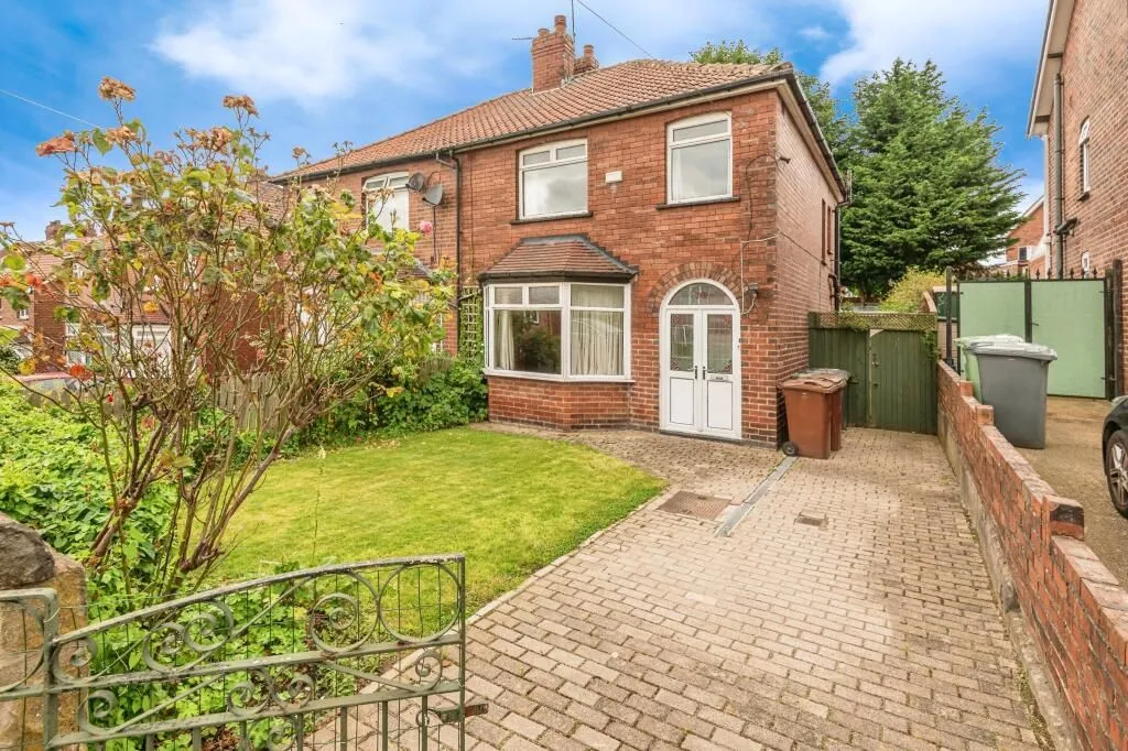 Leeds, West Yorkshire, LS4 2SU - Online Auctions
