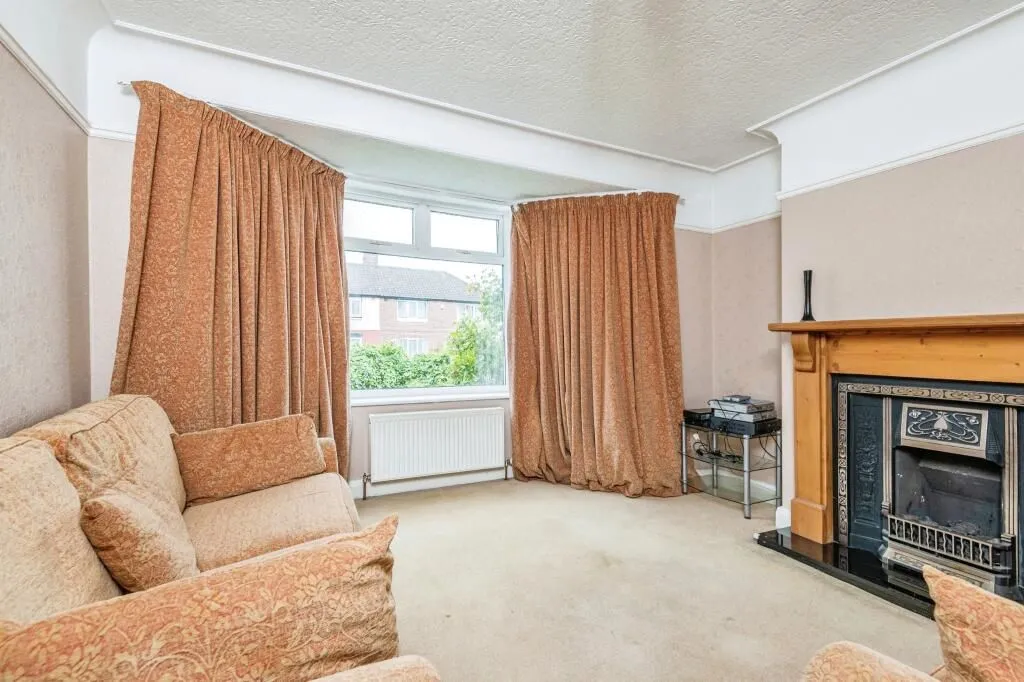 Leeds, West Yorkshire, LS4 2SU - Online Auctions