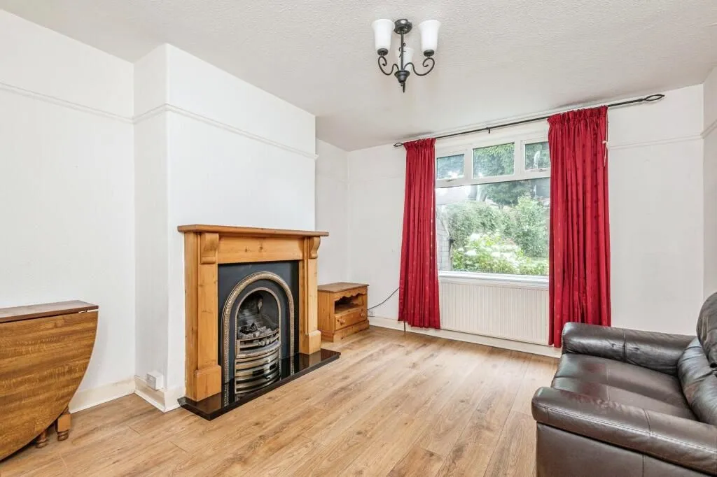 Leeds, West Yorkshire, LS4 2SU - Online Auctions