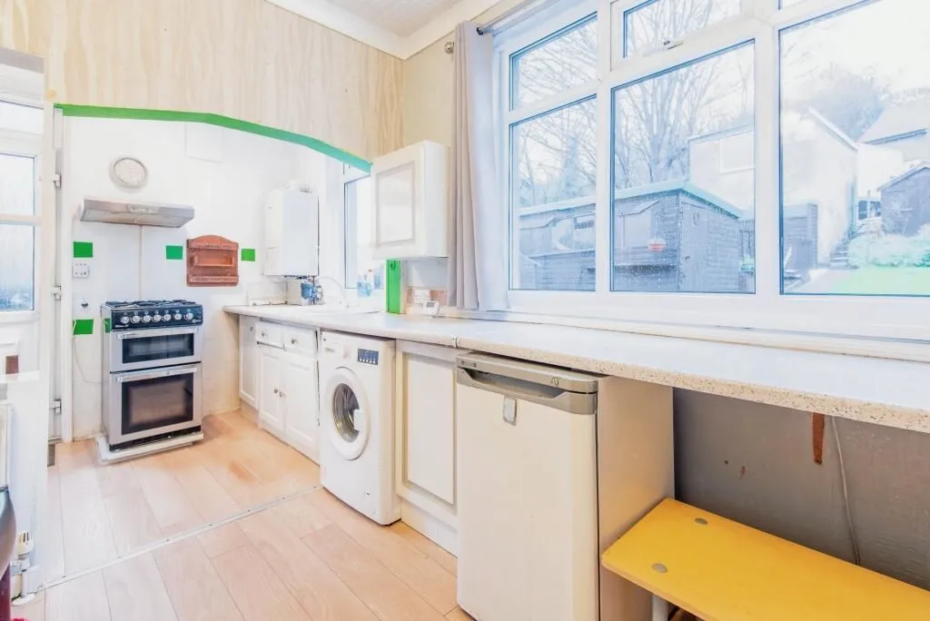 Sheffield, South Yorkshire, S2 2RN - Online Auctions