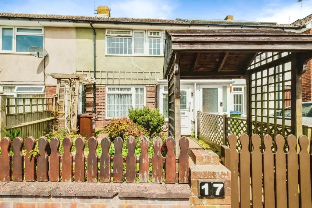 Wick, Littlehampton, West Sussex, BN17 7LY - Online Auctions